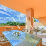 Penthouse in Gran Bahía on the beachfront for sale 9