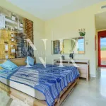 Penthouse in Gran Bahía on the beachfront for sale 13