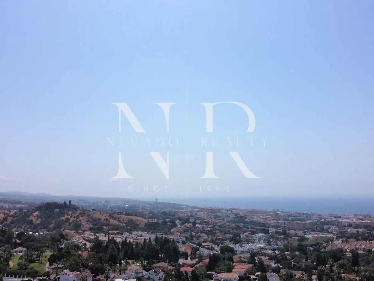 Plot in the Xarblanca residential area with panoramic sea views for sale