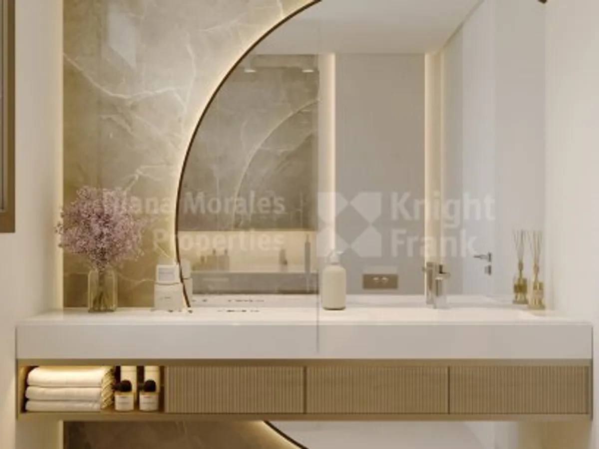 Three bedroom penthouse with a private pool in El Real de la Quinta