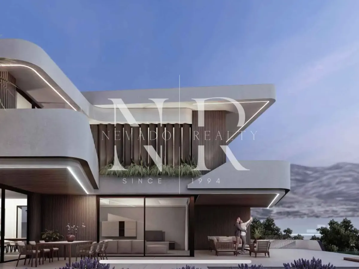 Villa in the Xarblanca residential development under construction for sale