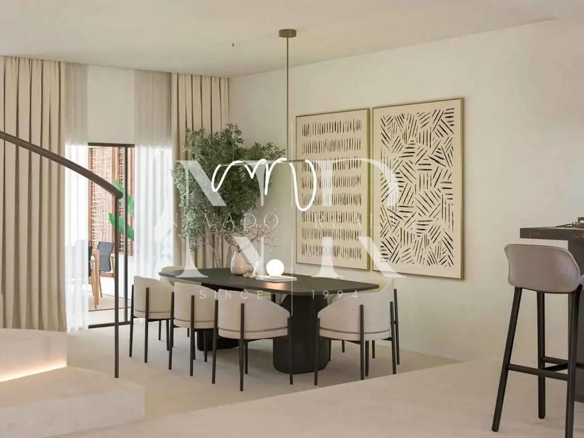 Fully renovated townhouse in La Quinta Golf residential complex for sale