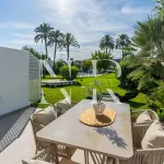 Fully renovated townhouse for sale in La Rinconada residential complex 1