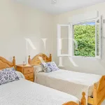 Semi-detached house in El Capricho residential complex for sale 11