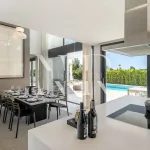 Designer villa for sale in El Paraíso 4