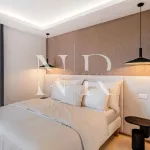 Designer villa for sale in El Paraíso 11