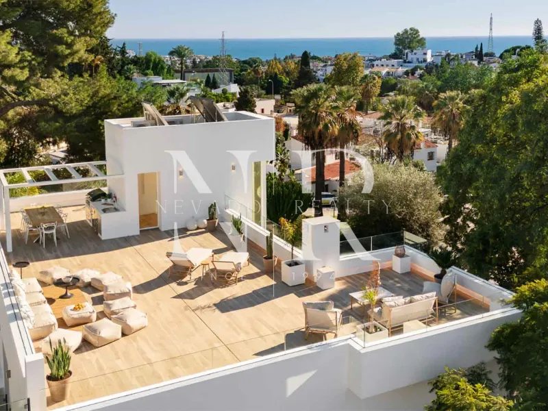 Villa in Nueva Andalucía for sale