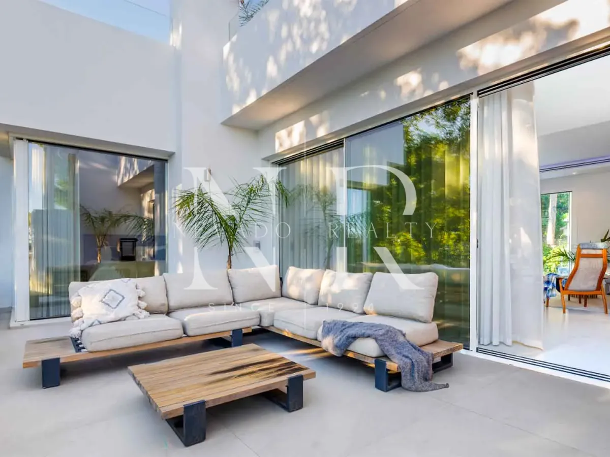 Villa in Nueva Andalucía for sale