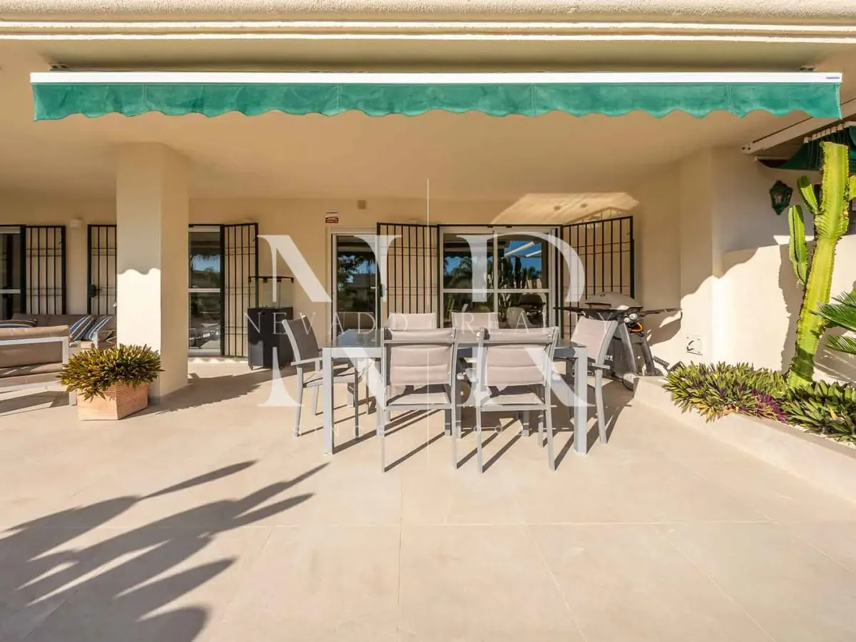 Renovated apartment in the Locrimar residential complex for sale