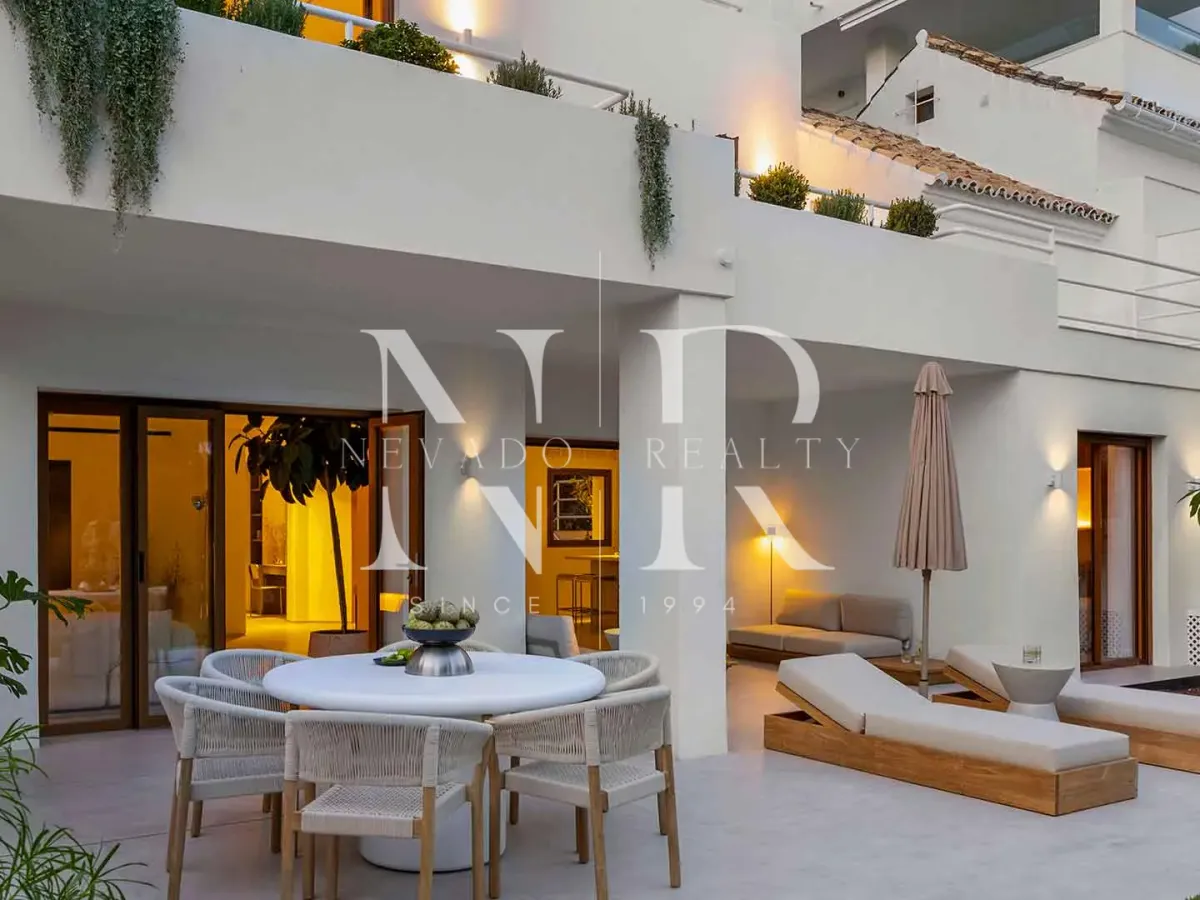 Completely renovated apartment in Alcores del Golf residential complex for sale