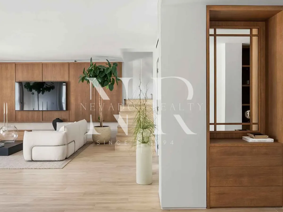 Completely renovated apartment in Alcores del Golf residential complex for sale