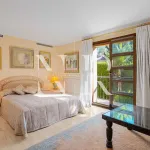 Villa for sale in Nueva Andalucía 14