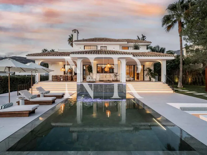 Villa in Nueva Andalucía completely renovated for sale