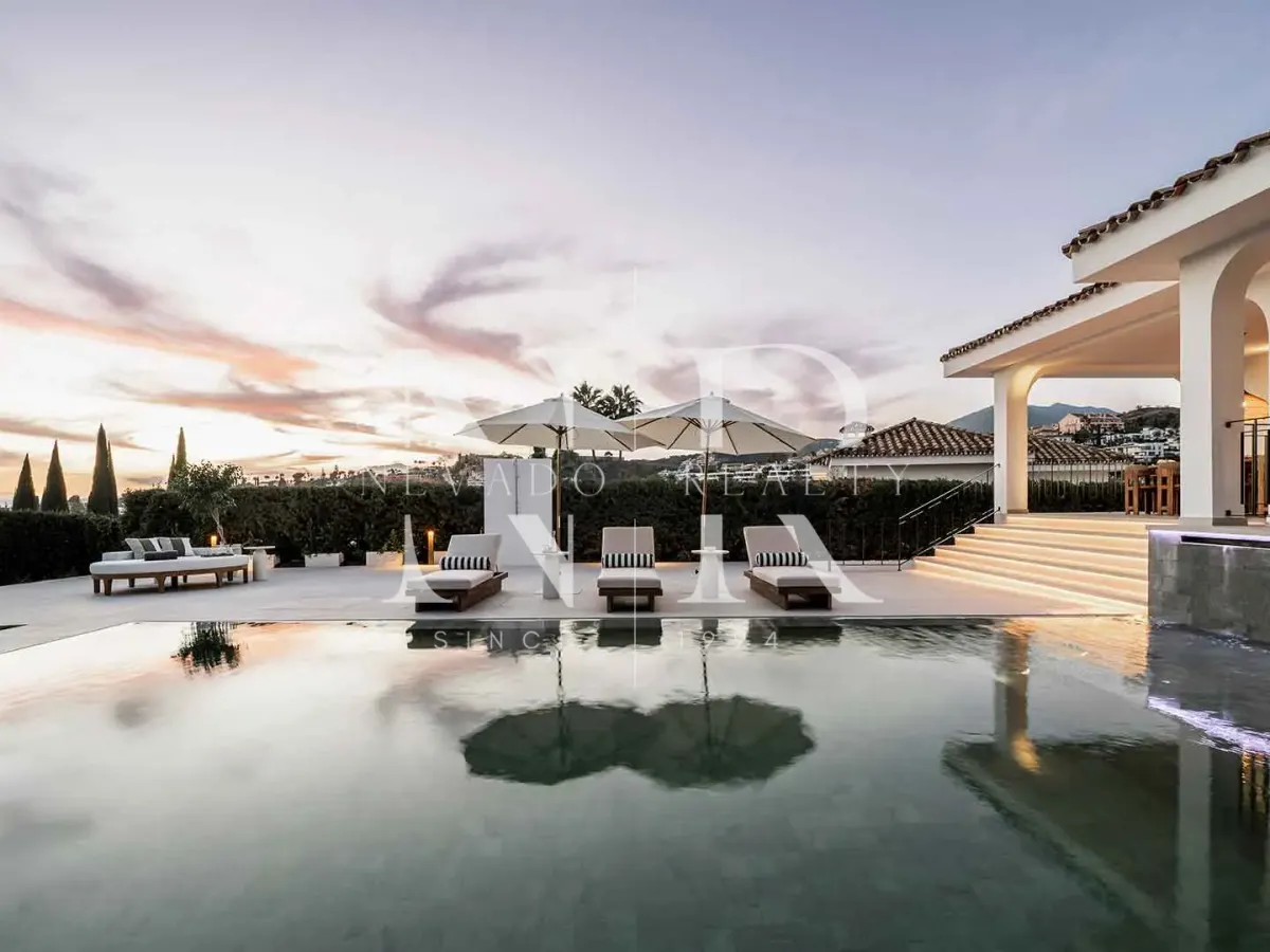 Villa in Nueva Andalucía completely renovated for sale