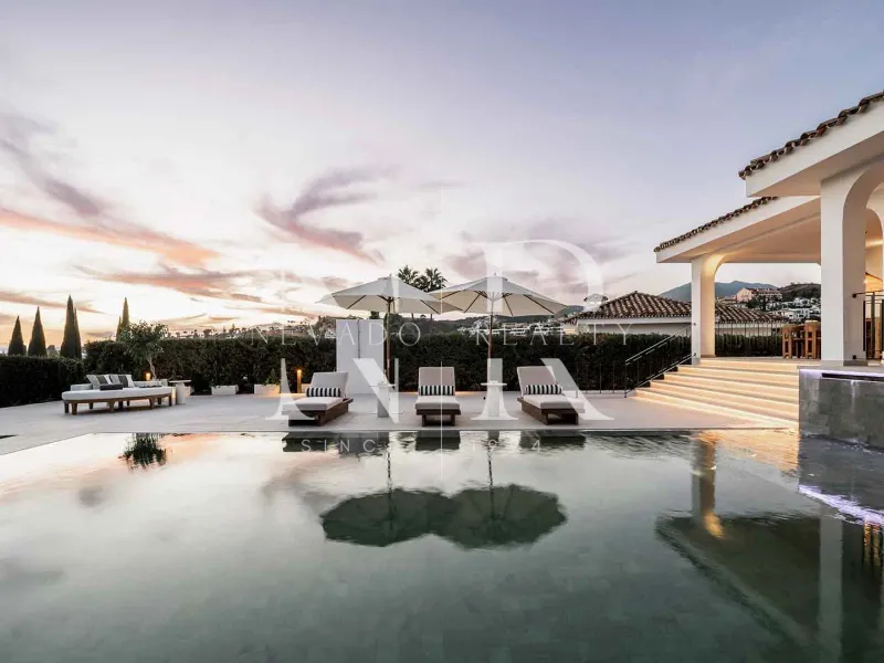 Villa in Nueva Andalucía completely renovated for sale