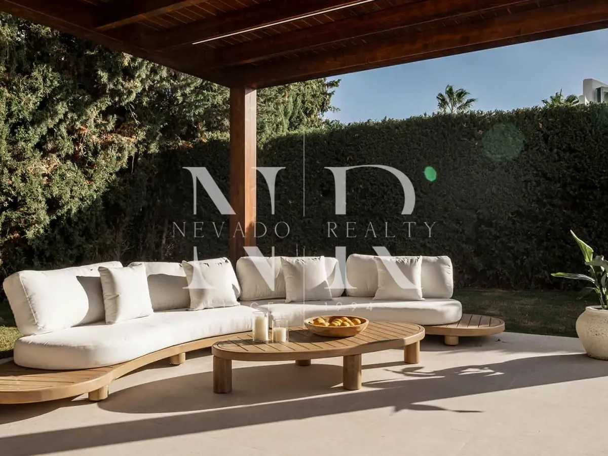 Villa in Nueva Andalucía completely renovated for sale