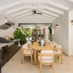 Completely renovated villa for sale in the La Cerquilla residential area 6