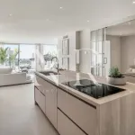 Completely renovated apartment for sale in the Palacetes Les Belvederes development 12