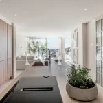 Completely renovated apartment for sale in the Palacetes Les Belvederes development 14