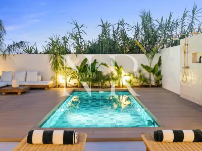 Fully renovated townhouse in Nueva Andalucía for sale