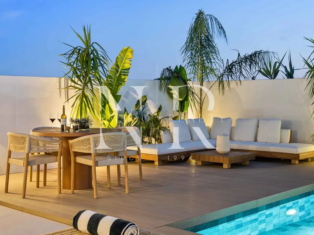 Fully renovated townhouse in Nueva Andalucía for sale