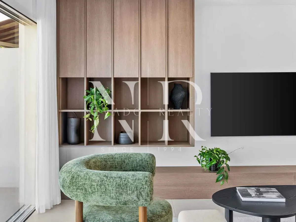 Fully renovated townhouse in Nueva Andalucía for sale