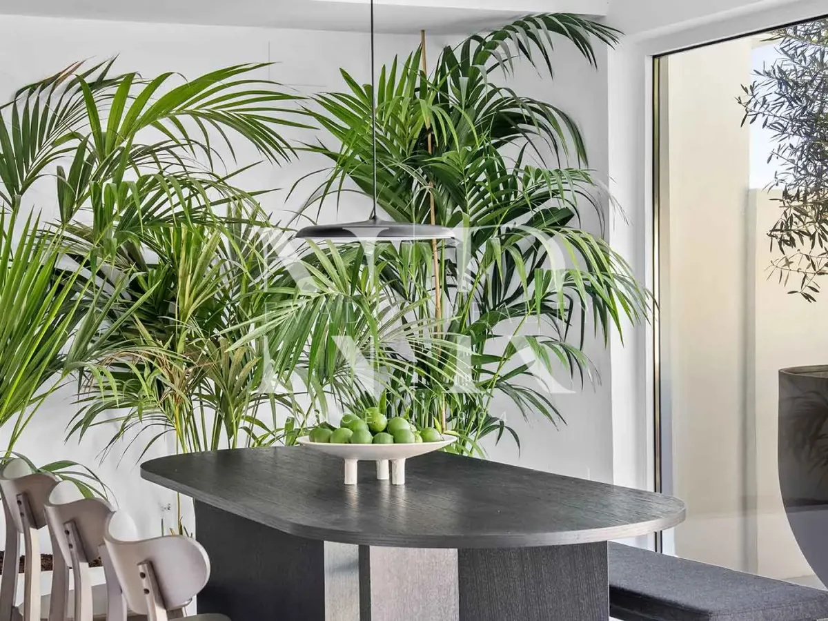 Fully renovated townhouse in Nueva Andalucía for sale