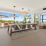 Villa in Nueva Andalucía with sea views for sale 10