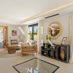 Villa in Nueva Andalucía with sea views for sale 11