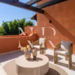 Completely renovated penthouse for sale in the Alminar de Marbella development 3