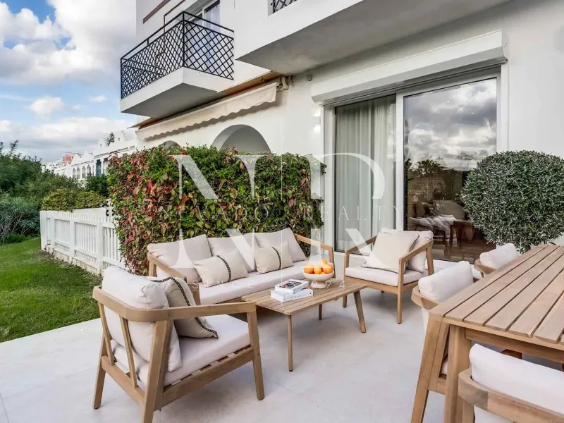 Semi-detached house in Los Potros residential area, completely refurbished, for sale