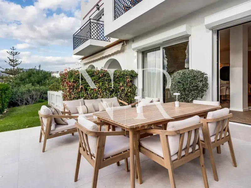 Semi-detached house in Los Potros residential area, completely refurbished, for sale