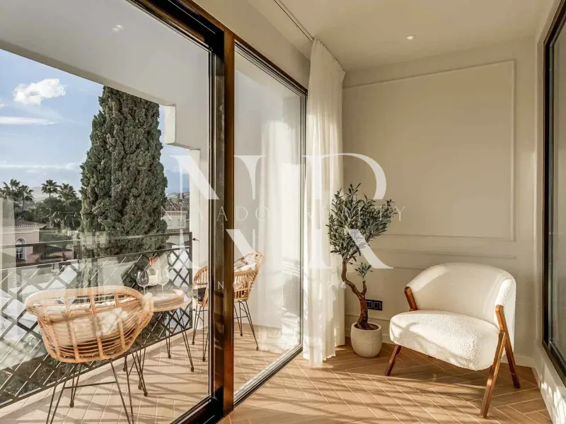 Semi-detached house in Los Potros residential area, completely refurbished, for sale