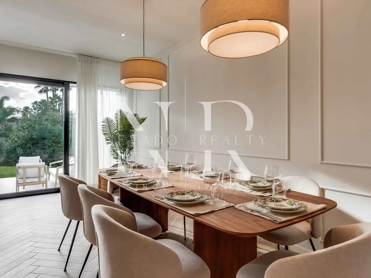 Semi-detached house in Los Potros residential area, completely refurbished, for sale