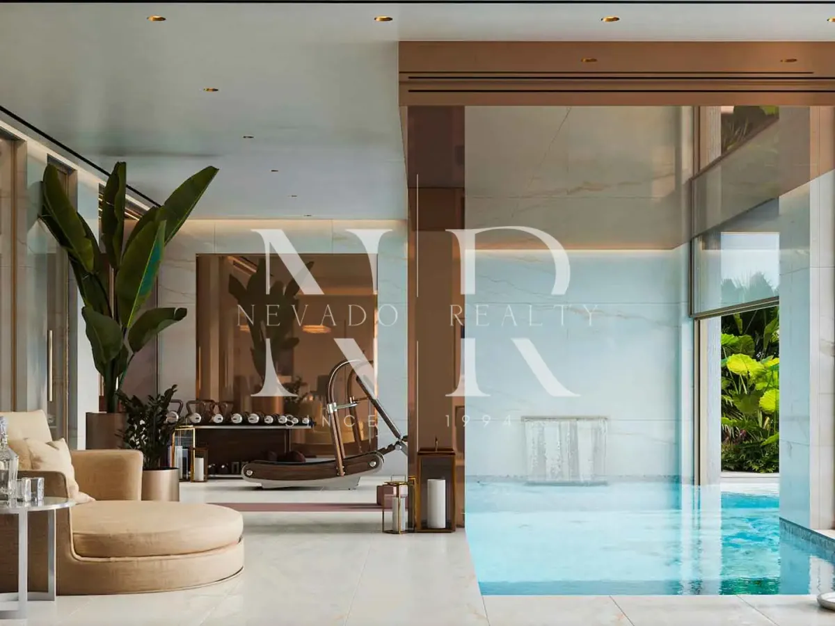 Designer villa for sale in Lomas de Nueva Andalucía