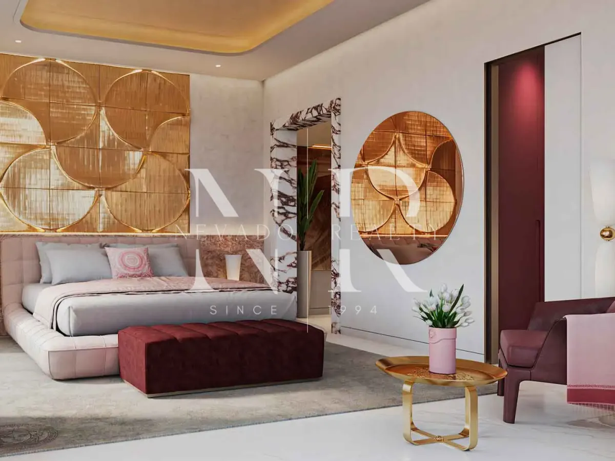 Designer villa for sale in Lomas de Nueva Andalucía