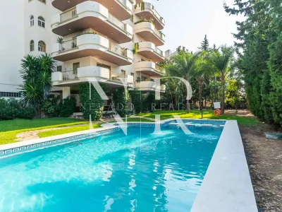 Apartment for sale in Nueva Andalucía just minutes from the beach