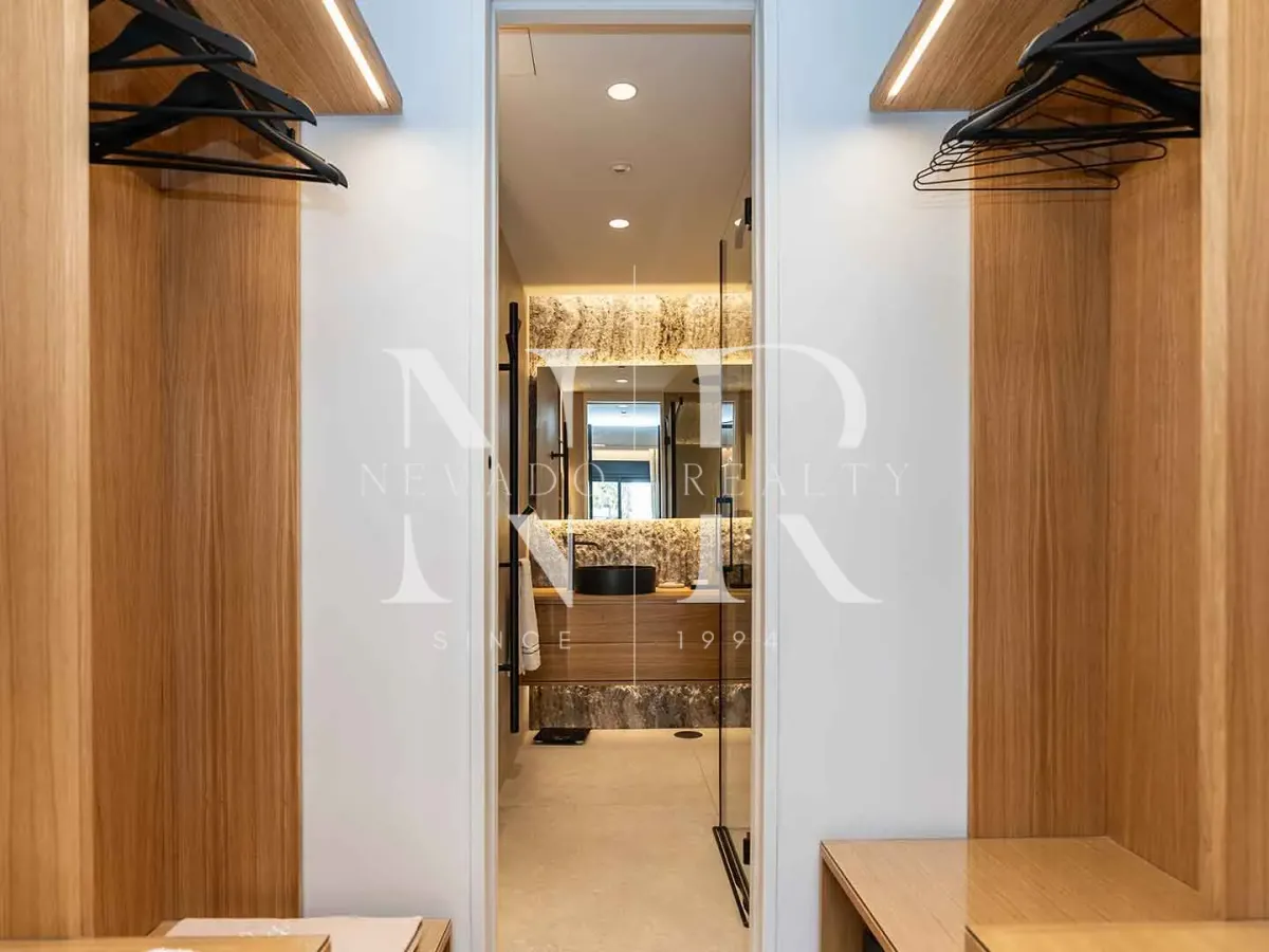 Apartment for sale in Nueva Andalucía just minutes from the beach