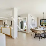 Villa in Las Lomas de Nueva Andalucía with panoramic sea views for sale 9