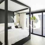 Frontline golf villa in Aloha for sale 9