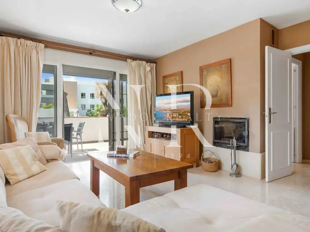 Apartment in Nueva Andalucía for sale