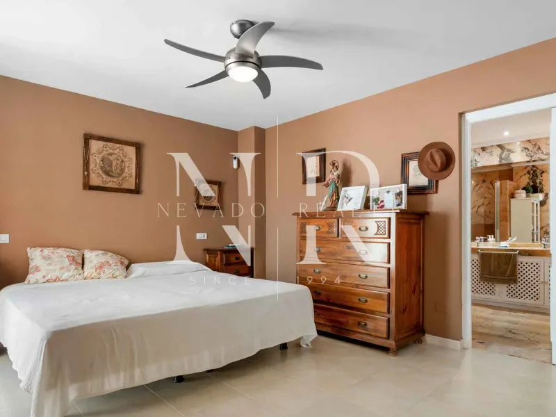 Apartment in Nueva Andalucía for sale