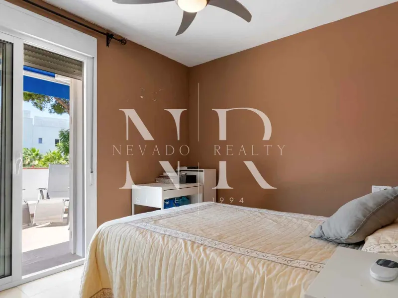 Apartment in Nueva Andalucía for sale