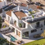 Completely renovated semi-detached house in Urbanización Peñablanca for sale 1