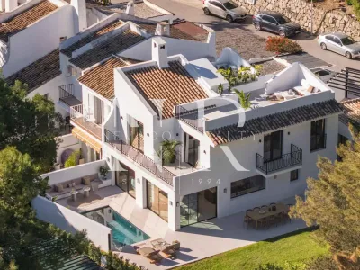 Completely renovated semi-detached house in Urbanización Peñablanca for sale