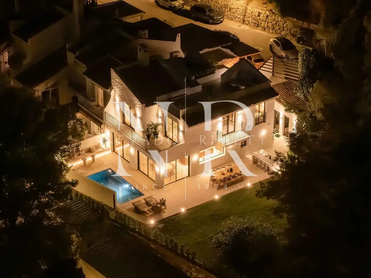 Completely renovated semi-detached house in Urbanización Peñablanca for sale