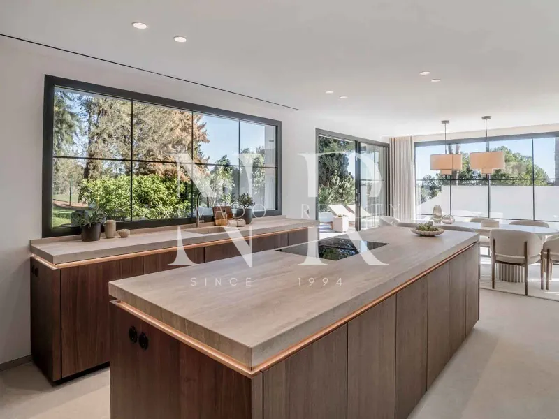 Completely renovated semi-detached house in Urbanización Peñablanca for sale