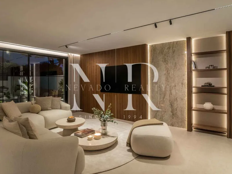 Completely renovated semi-detached house in Urbanización Peñablanca for sale