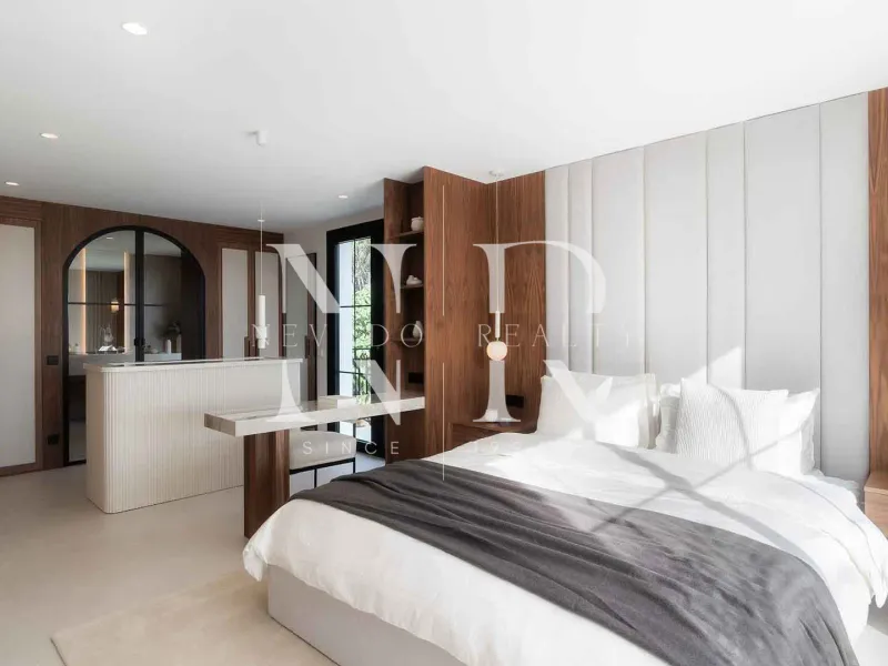 Completely renovated semi-detached house in Urbanización Peñablanca for sale