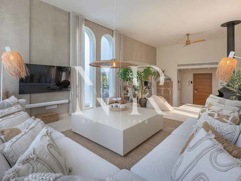 Boho style villa in Atalaya Rio Verde for sale